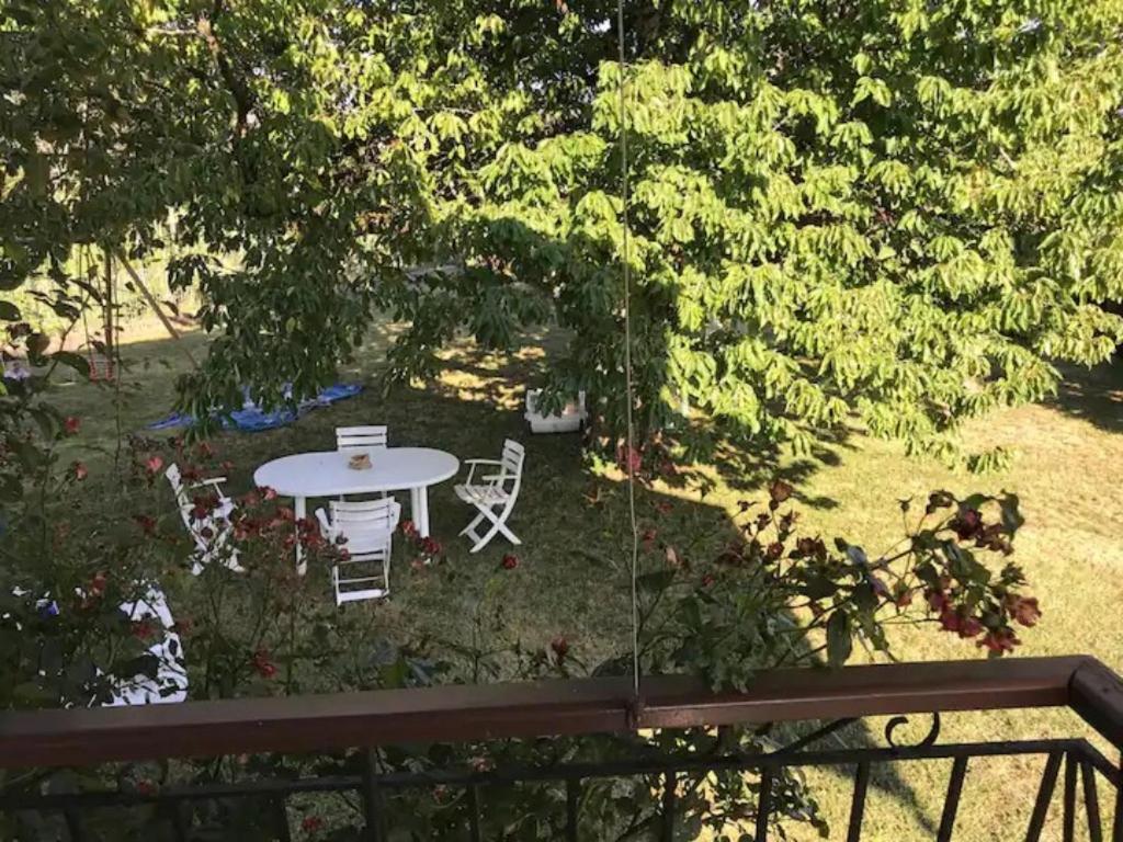 Comme Chez Mamie, Maison Entiere 1-6 Personnes Alby-sur-Cheran Bagian luar foto